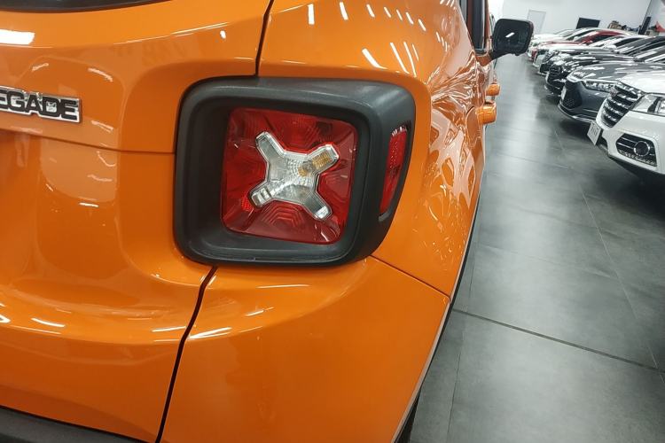 Used Jeep Renegade 2019 220T Automatic Leading Edition