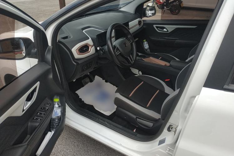 Used SOL E10X 2021 302 km Range Luxury Version 31.4 kWh