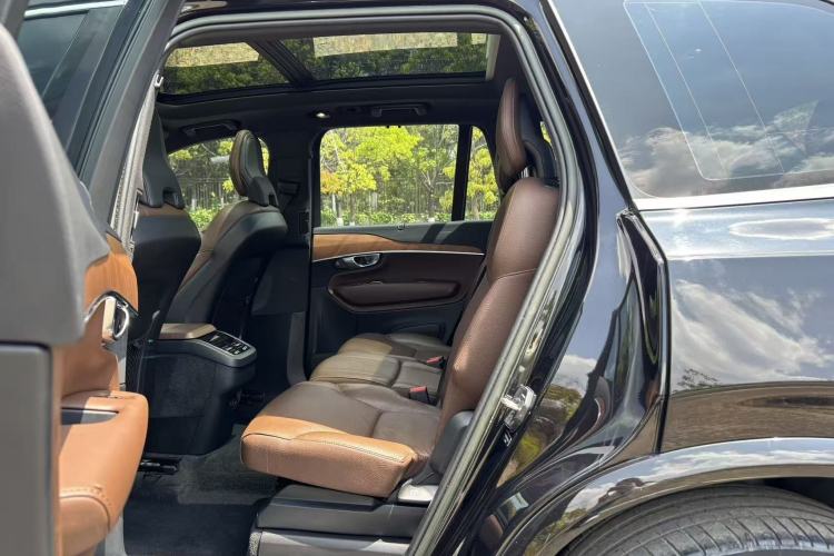 Used Volvo XC90 2023 B6 Zhiyi Luxury Edition 7-Seater Interior 3