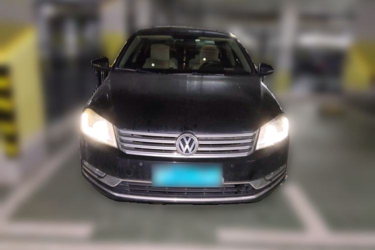 Used Volkswagen Magotan 2012 Revised 1.8TSI Luxury Version Front