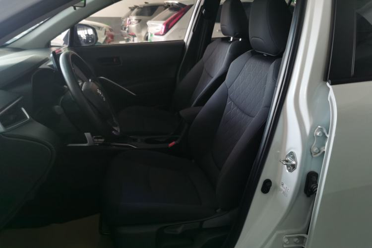 Used Toyota Corolla Cross 2024 2.0L Elite Edition Left Front Seat