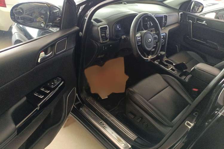 Used Kia KX5 2017 1.6T Automatic Two-Wheel Drive 15th Anniversary Special Edition DLX
