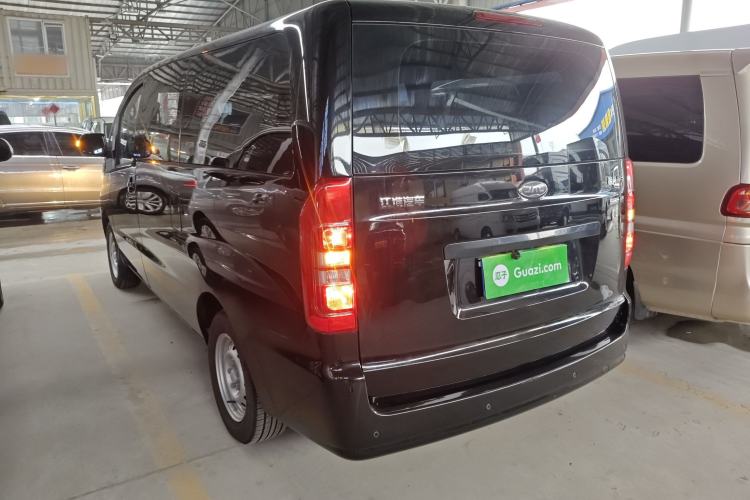 Used JAC Refine M3 2025 PLUS 1.8L Manual Classic Edition 7 Seats