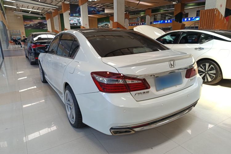 Used Honda Accord 2016 2.0L Elite Edition