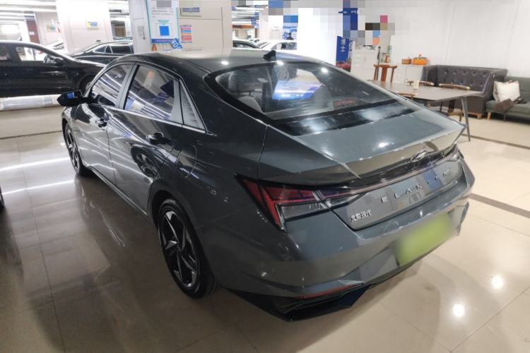 Used Hyundai Elantra 2022 1.5L CVT GLX Elite Edition Rear Left 45 Deg