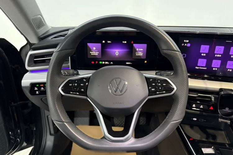 Used Volkswagen Lamando 2023 Lavida L 280TSI DSG Cool & Spicy Edition Interior 2