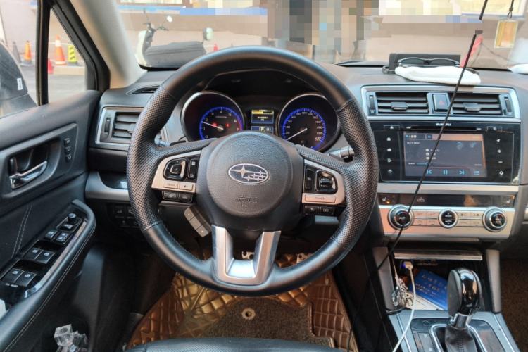Used Subaru Outback 2015 2.5i Luxury Navigation Edition Steering Wheel