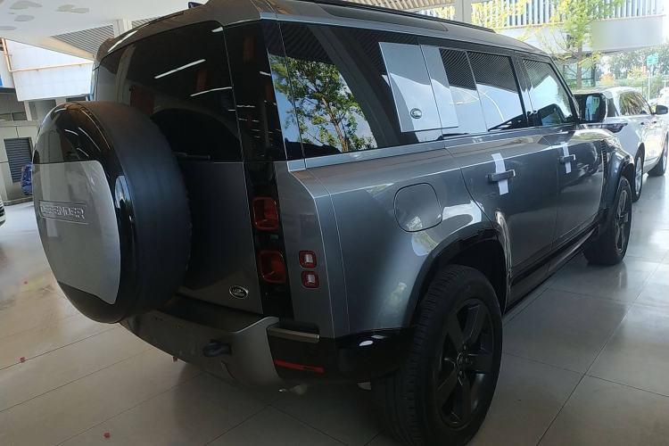 Used Land Rover Defender 2022 110 P400 X-DYNAMIC HSE