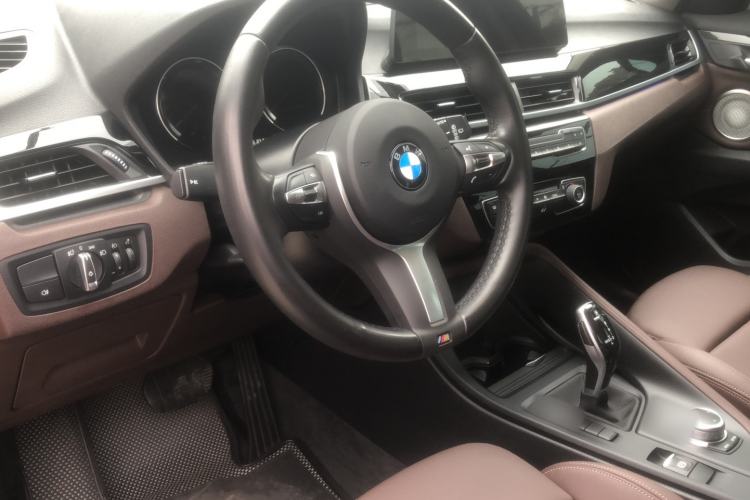 Used BMW X1 2022 sDrive25Li Leading Model
