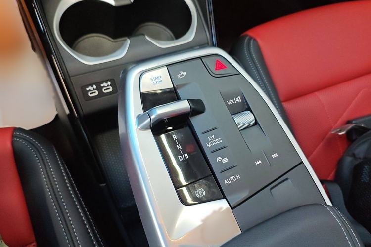 Used BMW iX1 2023 xDrive30L X Design Package