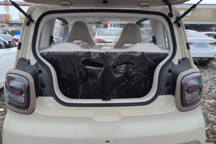 Used Bestune Pony 2026 222km Colorful Horse
