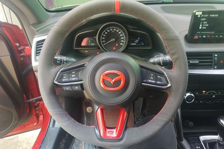 Used Mazda CX-4 2018 2.0L Automatic Two-Wheel Drive Blue Sky Premium Tech Limited Edition
