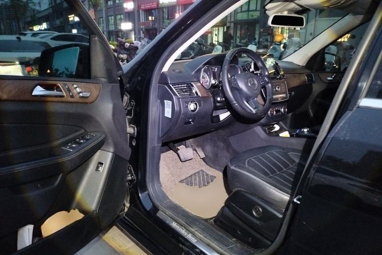 Used Mercedes-Benz GLE 2017 GLE 320 4MATIC Dynamic Model
