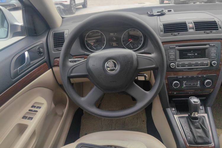 Used Skoda Octavia 2013 1.6L Automatic Yijun Edition