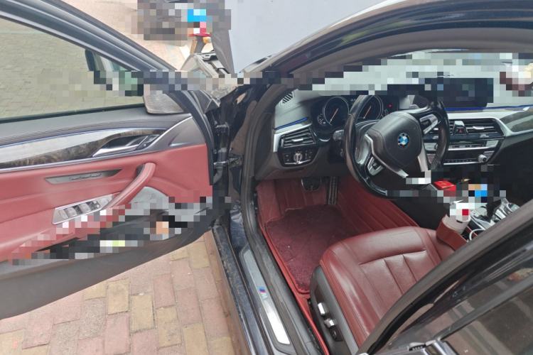 Used BMW 5 Series 2018 Restyled 530Li Leading Edition M Sport Package