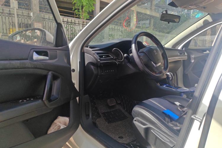 Used Peugeot 408 2014 1.8L Automatic Leading Edition