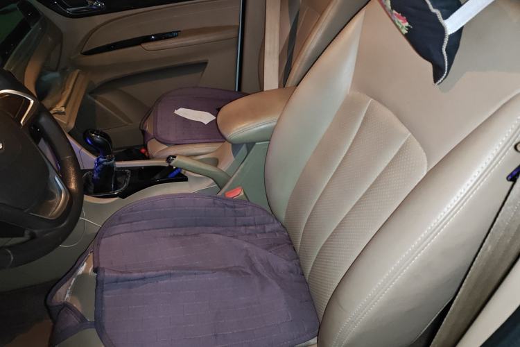 Used Baojun 730 2016 1.5L Manual Comfort Version 7 Seats China V Emission Standard
