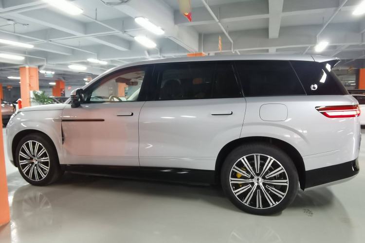 Used Denza N9 2025 Prestige Version
