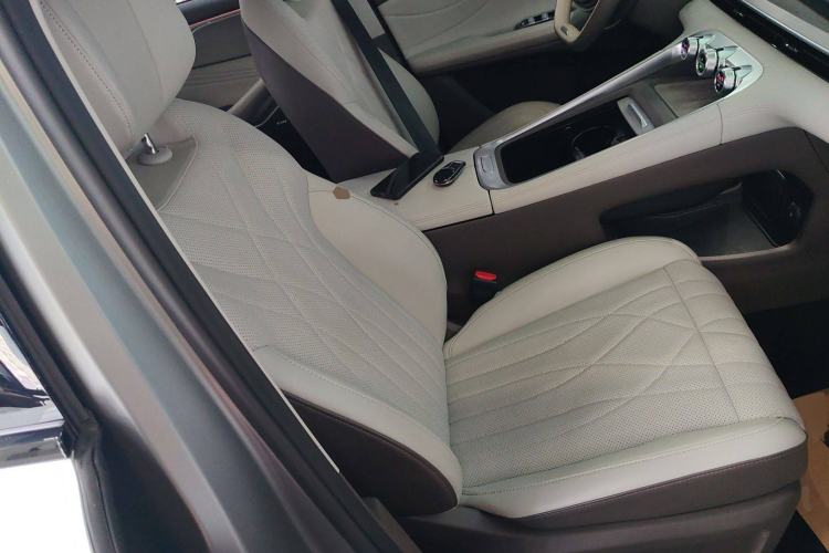 Used EXEED Stellar C-DM 2024 1.5T Long-Range Pro
