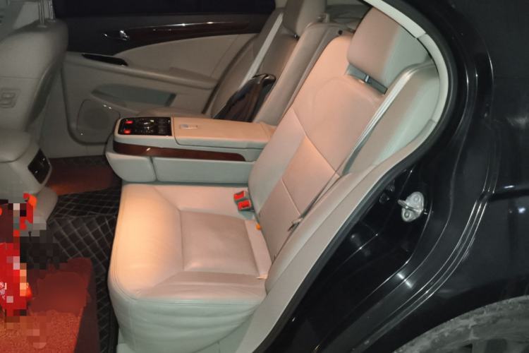 Used Hongqi H7 2013 3.0L Luxury Model