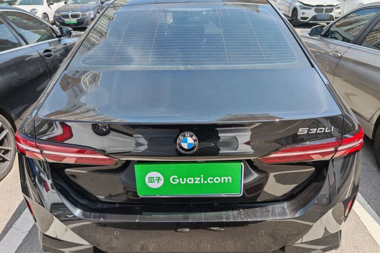 Used BMW 5 Series 2026 530Li Leading M Sport Package Exterior 6