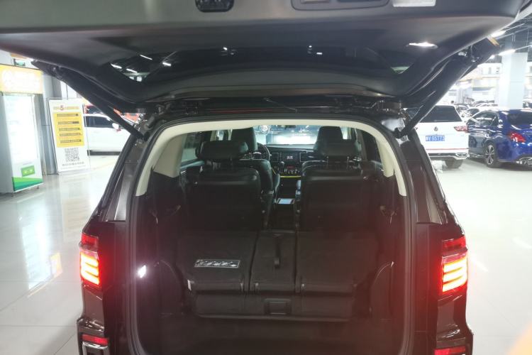 Used Honda Elysion 2019 2.0L Hybrid Luxury Edition