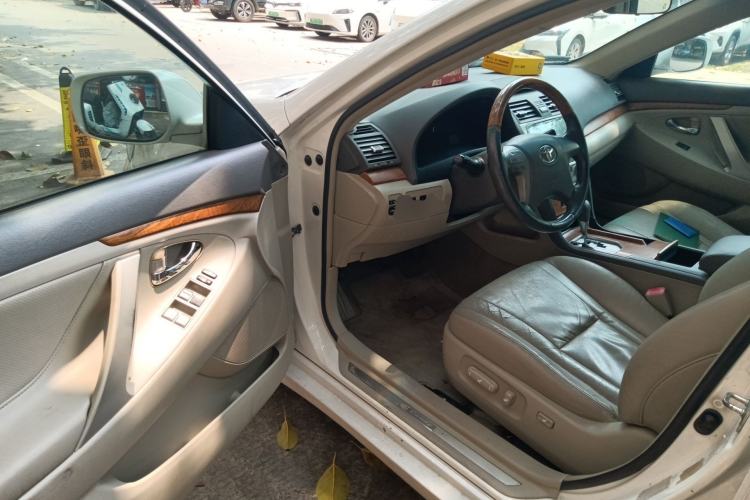 Used Toyota Camry 2011 240G Classic Anniversary Edition Driver Seat