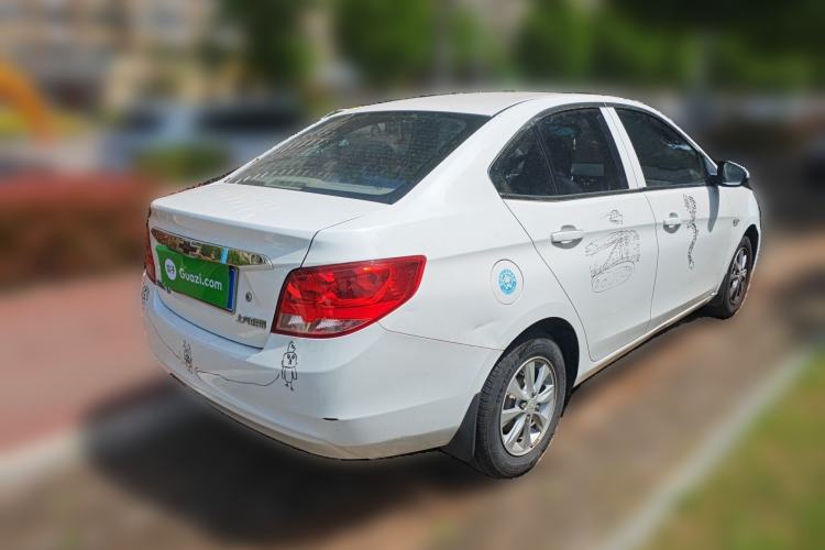 Used Chevrolet Sail 2015 Sail 3 1.5L Manual with Ideal Sunroof Edition
