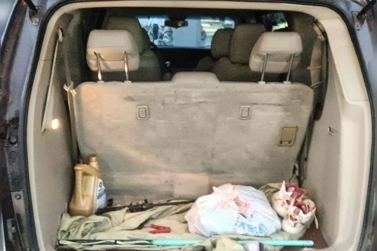 Used Buick GL8 2011 2.4L LT Luxury Business Executive Edition