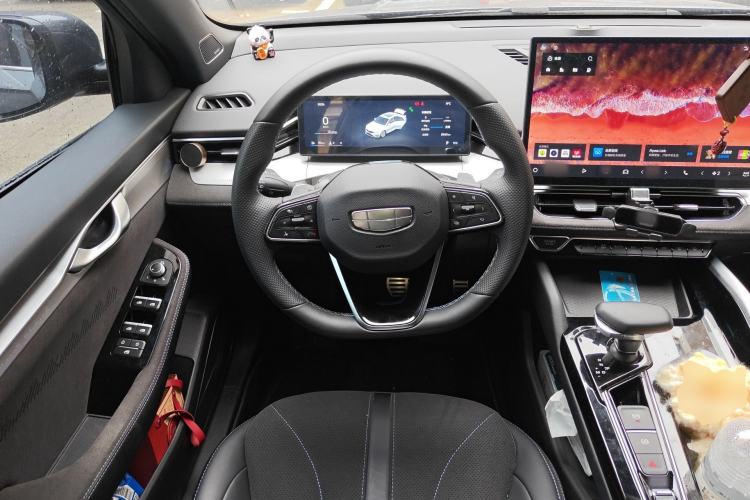 Used Geely Auto Preface 2025 Dongfang Yao 2.0TD Lanxing Edition Steering Wheel