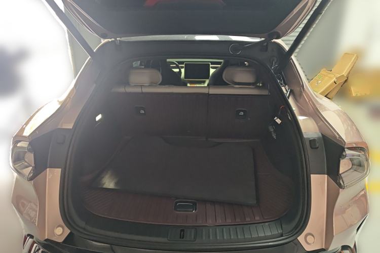 Used Xiaomi Auto YU7 2025 Ultra-Long Range High-Performance All-Wheel-Drive Max Edition