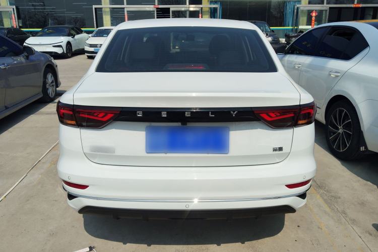 Used Geely Auto Emgrand 2025 4th Generation 1.5L CVT Longteng Edition
