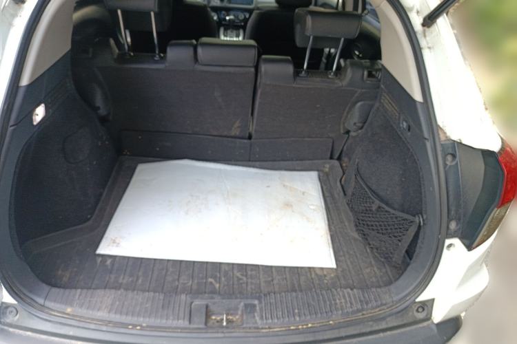 Used Honda Vezel 2020 1.5L CVT Pioneer Edition Trunk