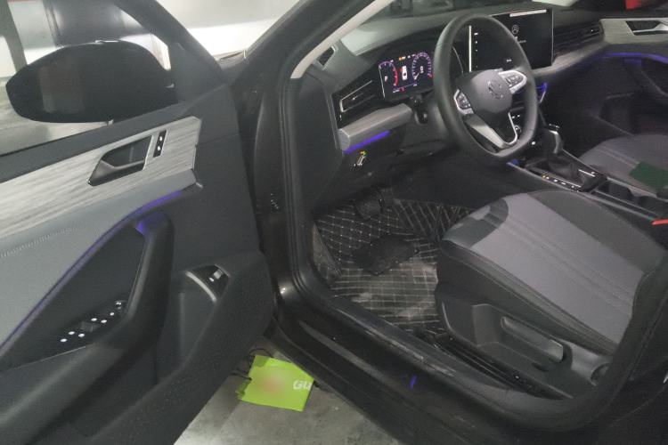 Used Volkswagen Sagitar 2026 Model 30 Million Units Selected 300TSI DSG Surpassing Edition
