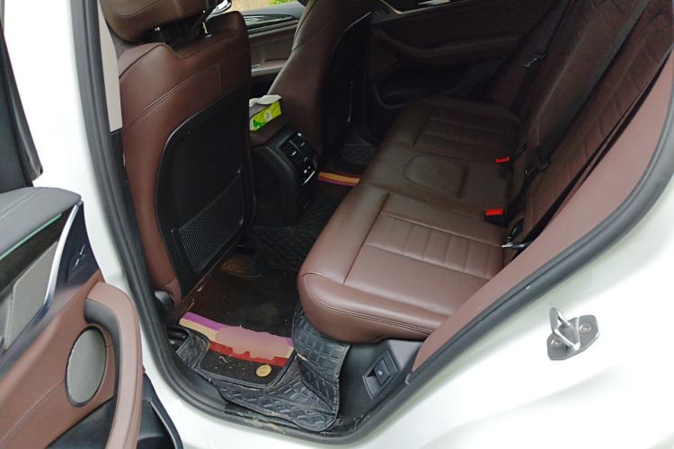 Used BMW X3 2020 xDrive30i Luxury Model with M Sport Package Left Rear Seat