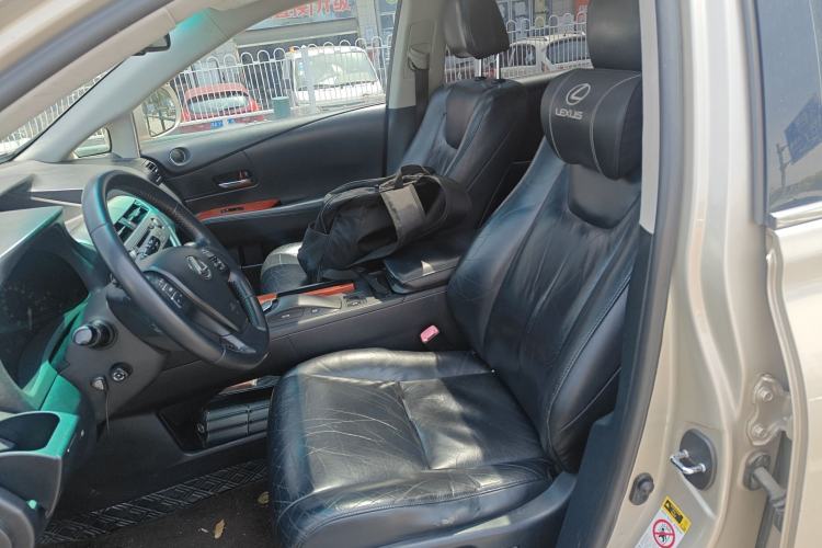 Used Lexus RX Classic 2011 270 Luxury Edition
