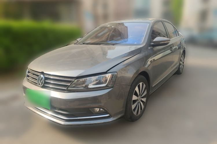 Used Volkswagen Sagitar 2015 230TSI Automatic Luxury Model