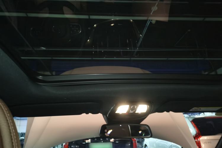 Used Volvo S60 2025 B4 Zhiyi Luxury Edition
