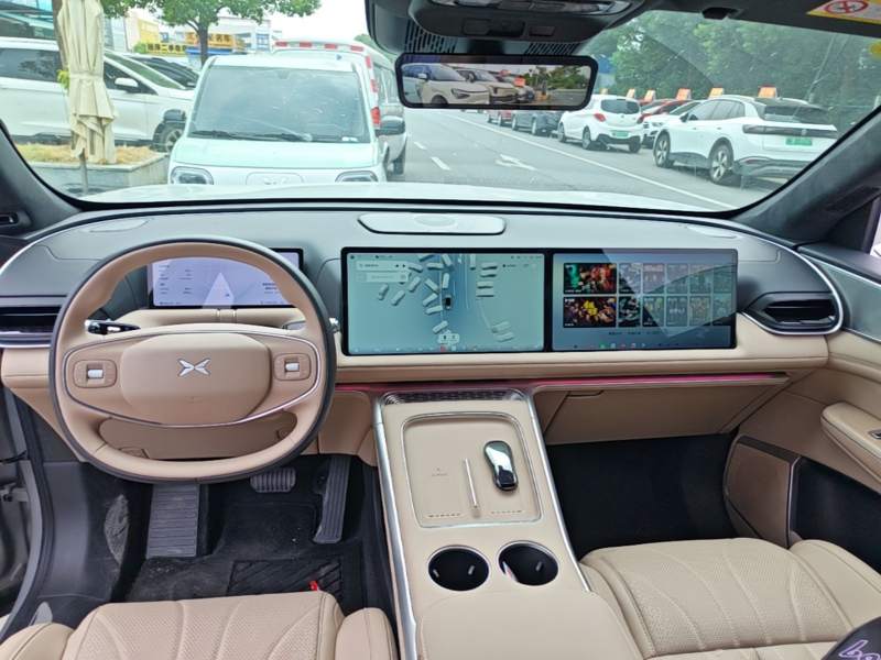 Used XPeng G9 2026 Model, 725 Max — 9