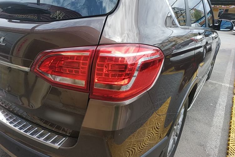 Used Haval H6 2015 Sport Edition 1.5T Automatic Two-Wheel Drive Luxury Model