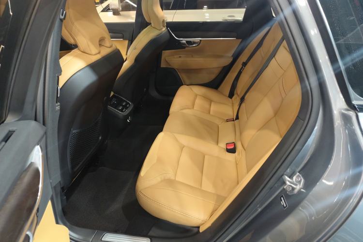 Used Volvo V90 2019 Cross Country T5 AWD Smart Range Version China V Standard
