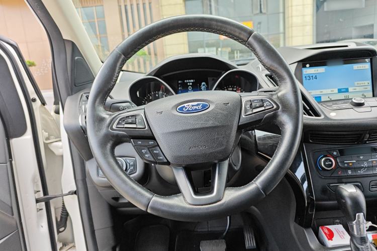 Used Ford Kuga 2017 EcoBoost 180 Two-Wheel-Drive Luxury Wing Edition