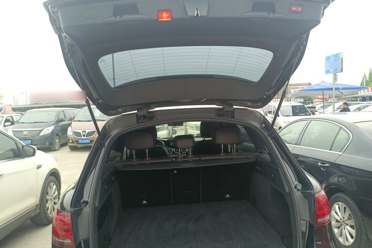 Used Mercedes-Benz GLC 2022 GLC 260 L 4MATIC Dynamic Edition Trunk