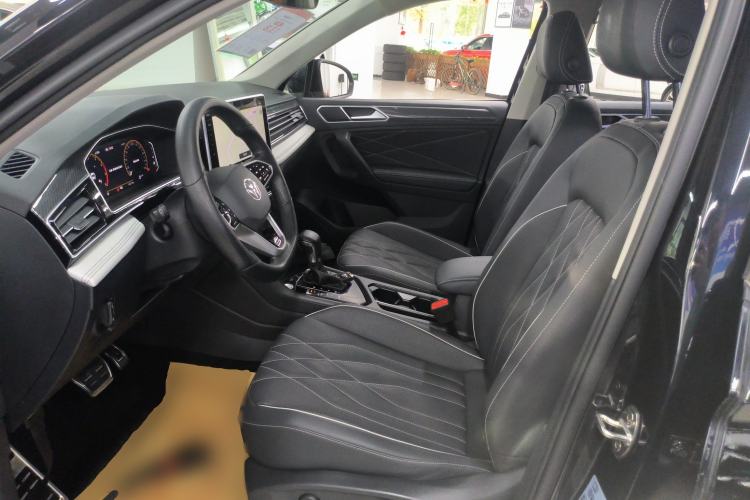 Used Volkswagen Tiguan L 2022 330TSI Automatic Two-Wheel Drive R-Line Enhanced Edition