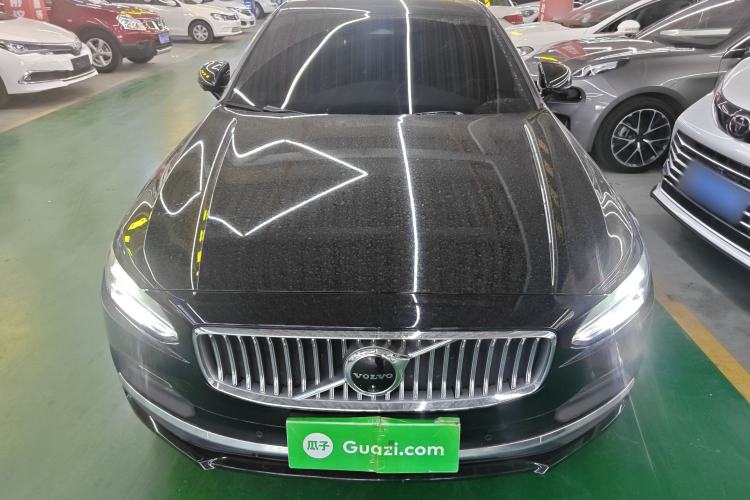 Used Volvo S90 2024 B5 Zhiyuan Luxury Edition Front