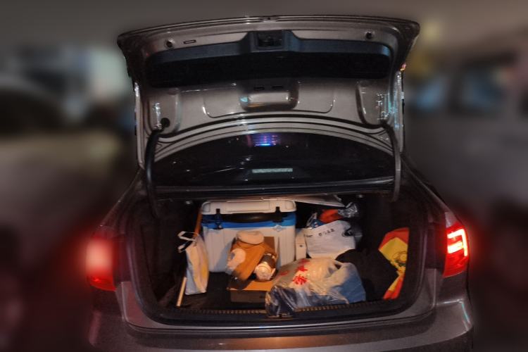 Used Volkswagen Sagitar 2015 1.6L Automatic Comfort Model Trunk