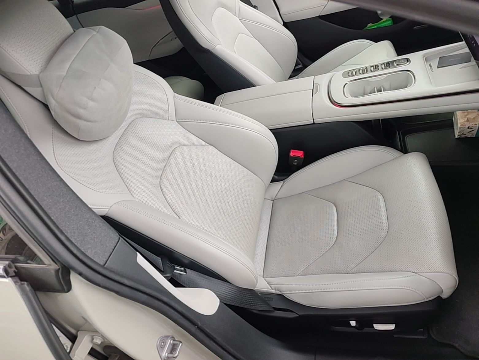 Xiaomi Auto SU7 2024 Rear-Drive Ultra-Long Range Advanced Pro-Level Intelligent Driving Version — снимка 19