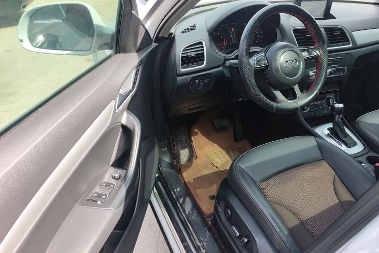 Used Audi Q3 2017 35 TFSI Fashion Model Driver Seat