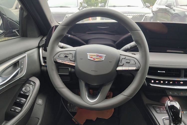 Used Cadillac CT5 2024 28T Luxury Pro Trim
