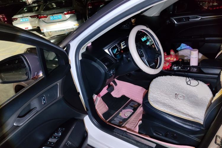 Used Ford Mondeo New Energy 2018 2.0 PHEV Zhihao Trim
